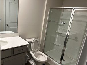 Single Bedroom With Attached Bathroom For Rent – Prime Location