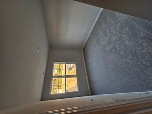 Private Room In A Brand New Townhouse