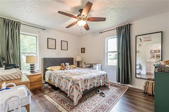 Rooms In Beautiful Home In Alpharetta