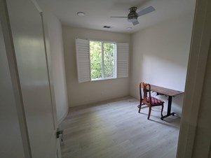2 Rooms Available