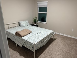 Room Available For Rent