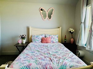 For Females Only  : Private Master Bedroom With Fully Furnished In A Lake Facing Corner House