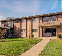 Paying Guest Available In Lisle, IL For $600 Per Month