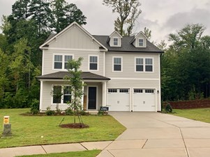 Spacious Room With Attached Private Bath And Walk-in Closet Near Lake Wylie