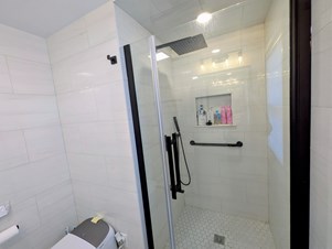 Private Room In Burlington Center