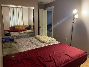 Single Room Available For Rent