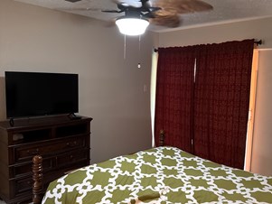 All Bills Paid Fully Furnished Room Avalible For Rent $800