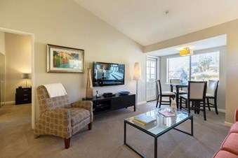 One Bedroom Apartment For Rent.