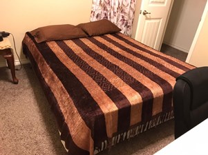 Fully Furnished Room With Queen Bed, Move In Closet, Aubrey Near Hashtag, Chowrastha, Sai Temple, Costco