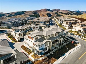 $600 - Furnished Private Room With Attached Bath In A 4 Bedroom House In San Ramon (For Female Vegetarian Only)