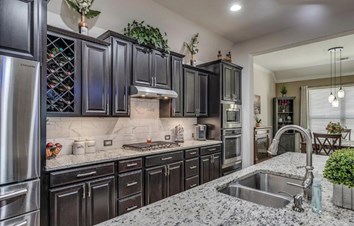 Fully Furnished Private Bedroom Available In 3400 Sqft Beautiful House In Universal City, San Antonio TX Area