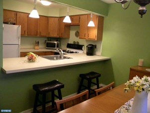 Private Accomodation 4 Rent 732.630,2070,