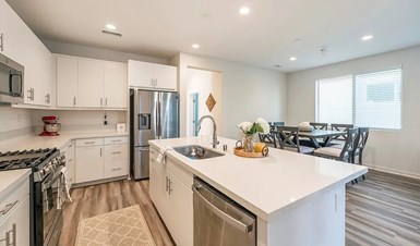 Fully Furnished Private Bedroom Available In A Beautiful House In Torrance, Anaheim CA Area