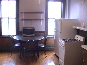 600$ Private - 400$ Shared - FURNISHED Room For Rent - Hartford 06106 Walking Distance Aetna, InfoSys, Travelers, UCONN