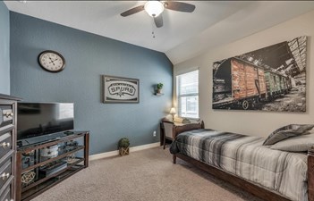 Fully Furnished Private Bedroom Available In 3400 Sqft Beautiful House In Converse, New Braunfels Tx Area