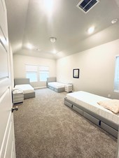 Fully Furnished Shared Room For Female Only - Near Galleria - No Lease - Including Utilities