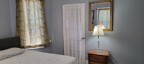Fully Furnished Rooms Available In Nashua, Manchester, Lowell.  Hurry!