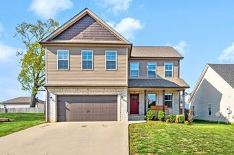 Furnished Private Bedroom Available In A Beautiful House In Beautiful House In Clarksville, Tennessee Area