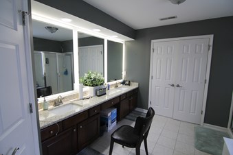 Furnished Private Bedroom Available In A 4000 Sqft Beautiful House In Greensboro, Highpoint NC Area