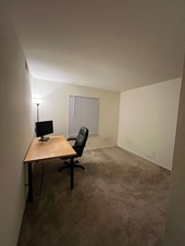 Looking For A Female Roommate To Occupy A Private Room In A 2b/1b