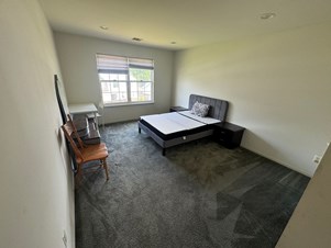 Private Room Hamilton/ Princeton Jan Move-in