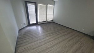 Shared Apartment Available At BX5Apartments