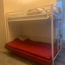 Room For Sharing Available For Immediate Move In