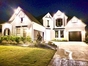 Brand New Luxury Contemporary Home - Big Room For Rent With Full Attached Private Bath, Queen Bed And Appliances!