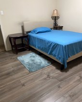 LARGE FURNISHED SINGLE ROOM 650.00 In 3 Bedroom Home 10 Minutes From Downtown Austin