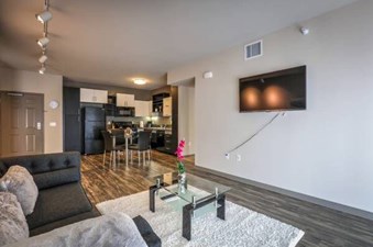 Single Room Available In Cambridge, MA For $800 Per Month