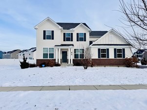 Room In Single Family House For Rent!