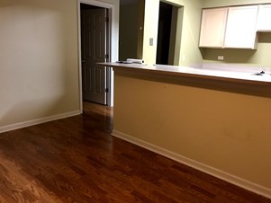 No Lease - Room In Vernon Hills Available May 1