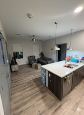 2 Apartments Available – Standard