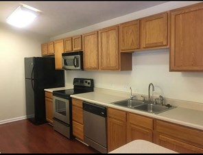 Fully Furnished Separate Bedroom With Separate Bath Close By Dayton Hindu Temple.