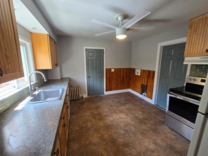 $1000/mo Completely Renovated Home Private Bedroom - New Baths, New Kitchen And Appliances