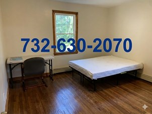 Furnished Room In Raritan - Walking Distance To J&J & Train - No Car Needed! (Near Somerville/Bridgewater)