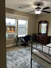 Private Furnished Bed  Room  With Shared Bath Available Close To Hwy 26  Near Tanasbourne Mall On 185th