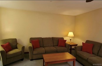 Private Room For Rent In 3bed Single Family House At University At Buffalo, Quiet, Calm Neigborhood