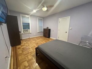 Huge Private Furnished Bedroom Available In Beautiful Area Of North Richmond Hill