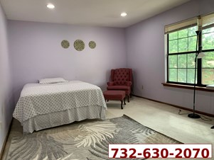 Private Furnished Room In Edison: Near CS Wholesale Grocers/Raritan Center