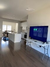 Single Room Available In A Furnished Brand New Town Home