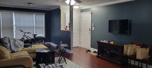 Need Awesome  Roommate In Condo ( Smyrna, GA). Near To Battery