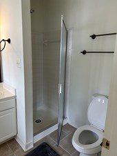 Fully Furnished Room Available With Private Bath (Near Ashburn Metro 5  Minutes)