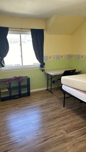 Cozy Room In Desi Household – Quiet & Clean Environment