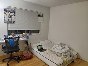 Spacious Shared Room Space With Shared Bath And Very Spacious Living Room - Decatur, GA, USA, 30033
