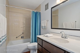 One Month Free: Large Size Independent Furnished Room To Rent In A 3 Bedroom, 2 Bath Condominium