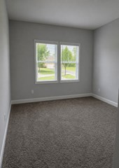 Looking For A Female Roommate To Occupy A Single Room