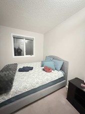 Shared Room With Shared Bathroom Southwest Calgary
