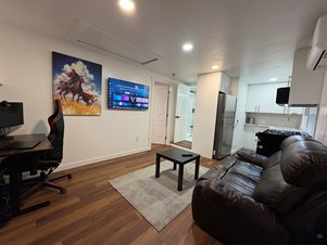 1B1B Room In Single Family Available - Close To Microsoft