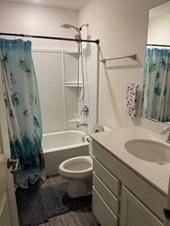 Furnished Independent Room With Exclusive Full Bath Room For Single Female Professional